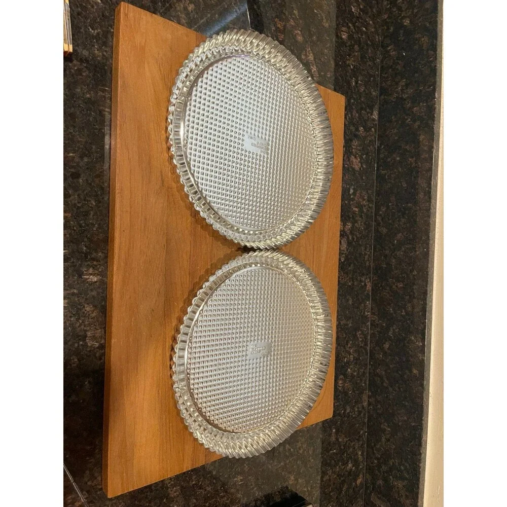 PAMPERED CHEF TART PANS SET OF TWO